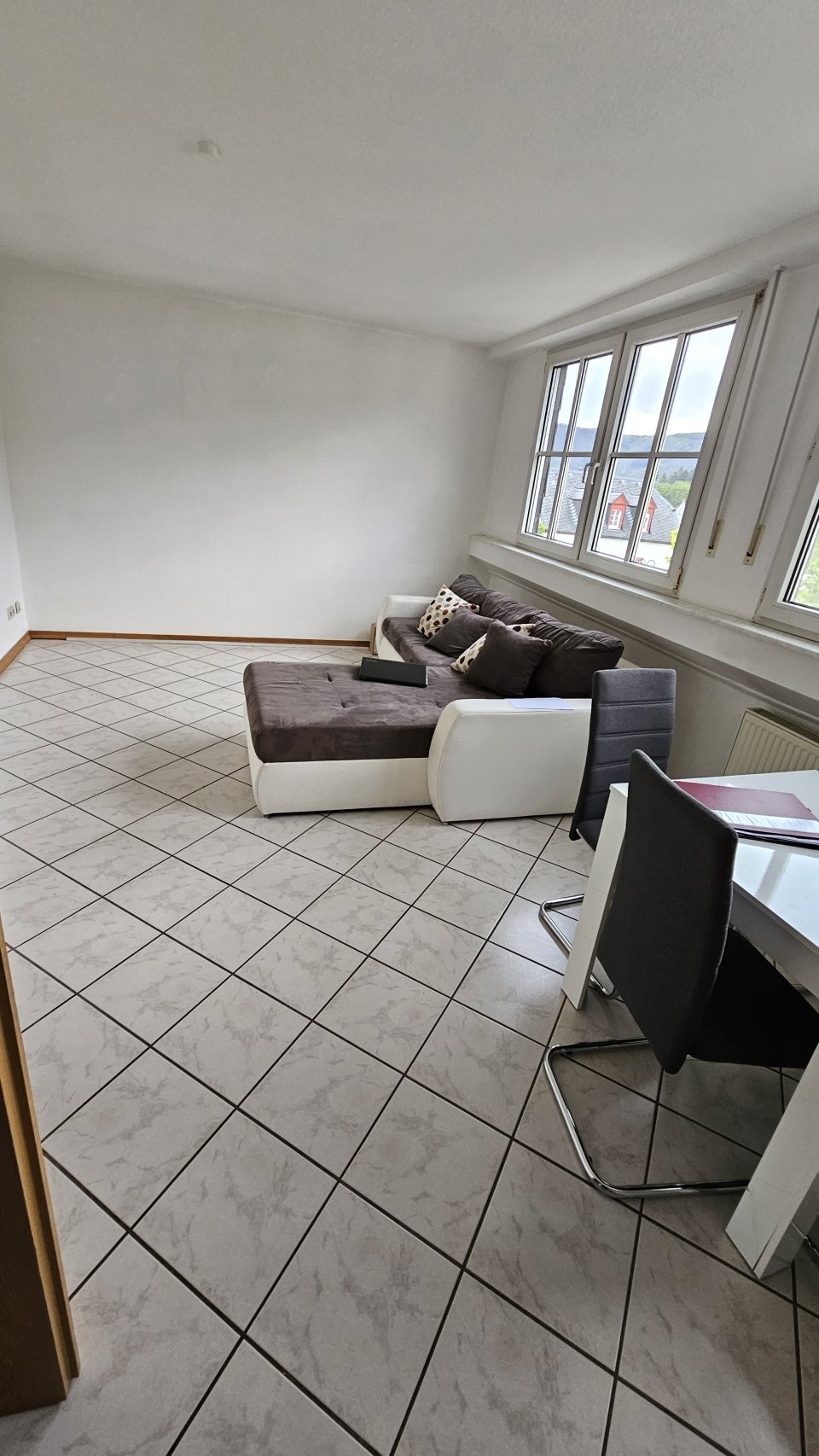 Gemütliche 2 ZKB Wohnung