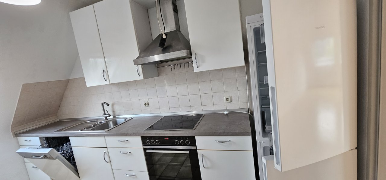   Schöne helle 3 ZKB Wohnung im Herzen der Stadt