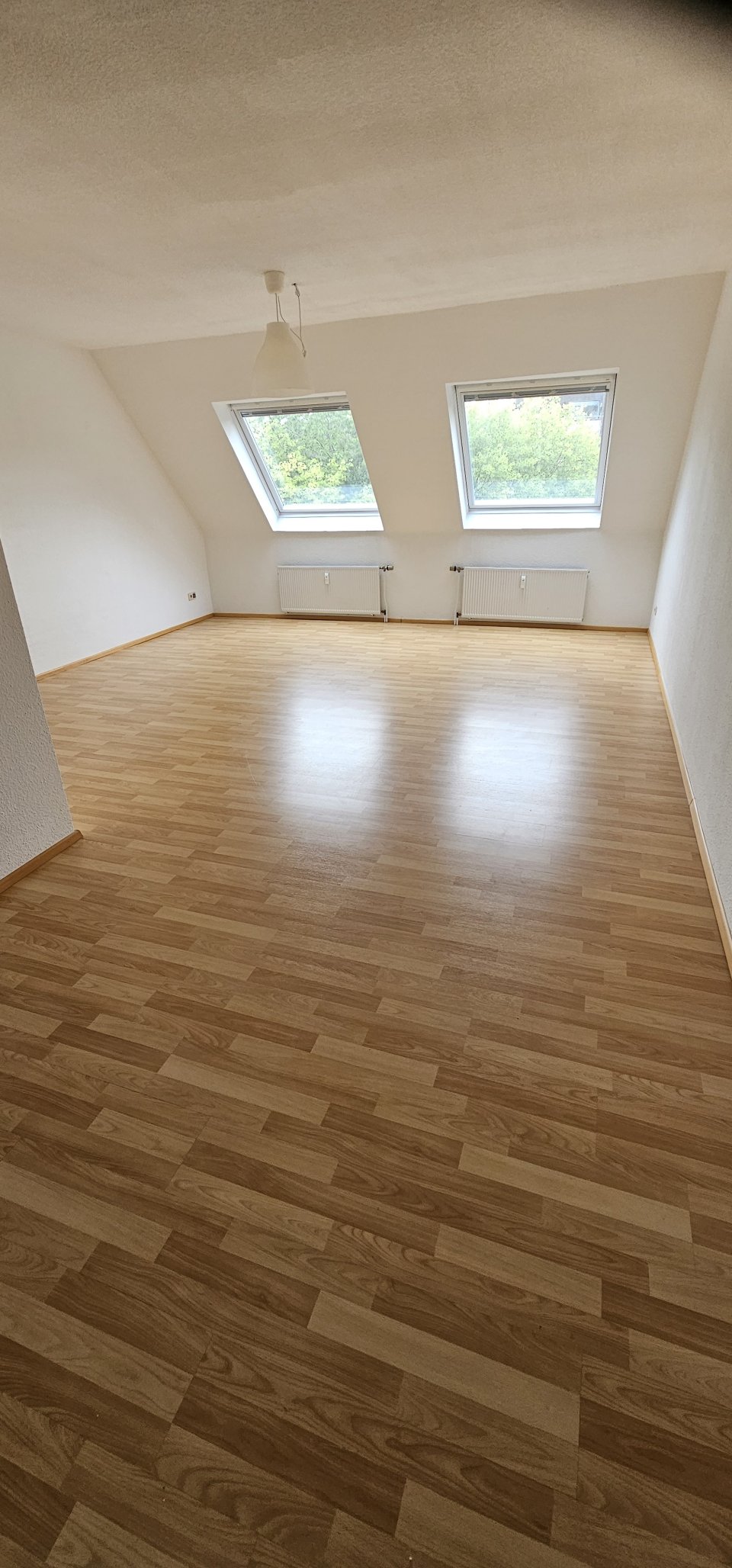   Schöne helle 3 ZKB Wohnung im Herzen der Stadt