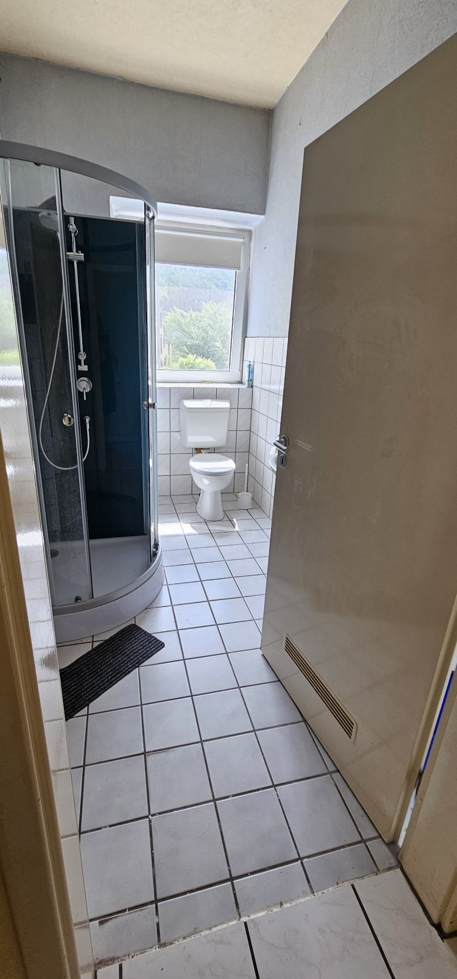 *** VERKAUFT *** Große 5 ZKB Wohnung, zentral gelegen in Konz-Karthaus