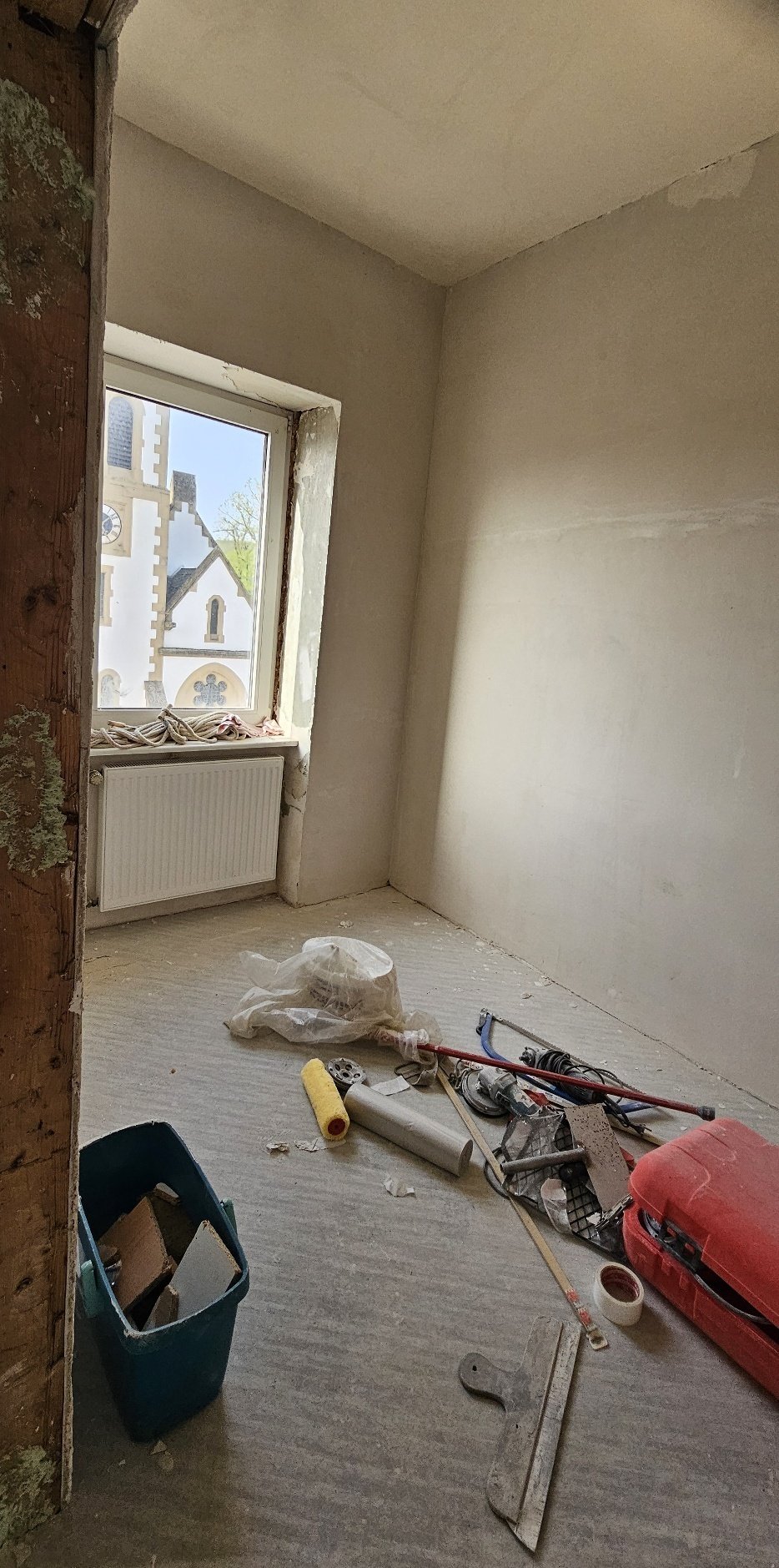 Große 5 ZKB Wohnung in guter Lage, zentral gelegen