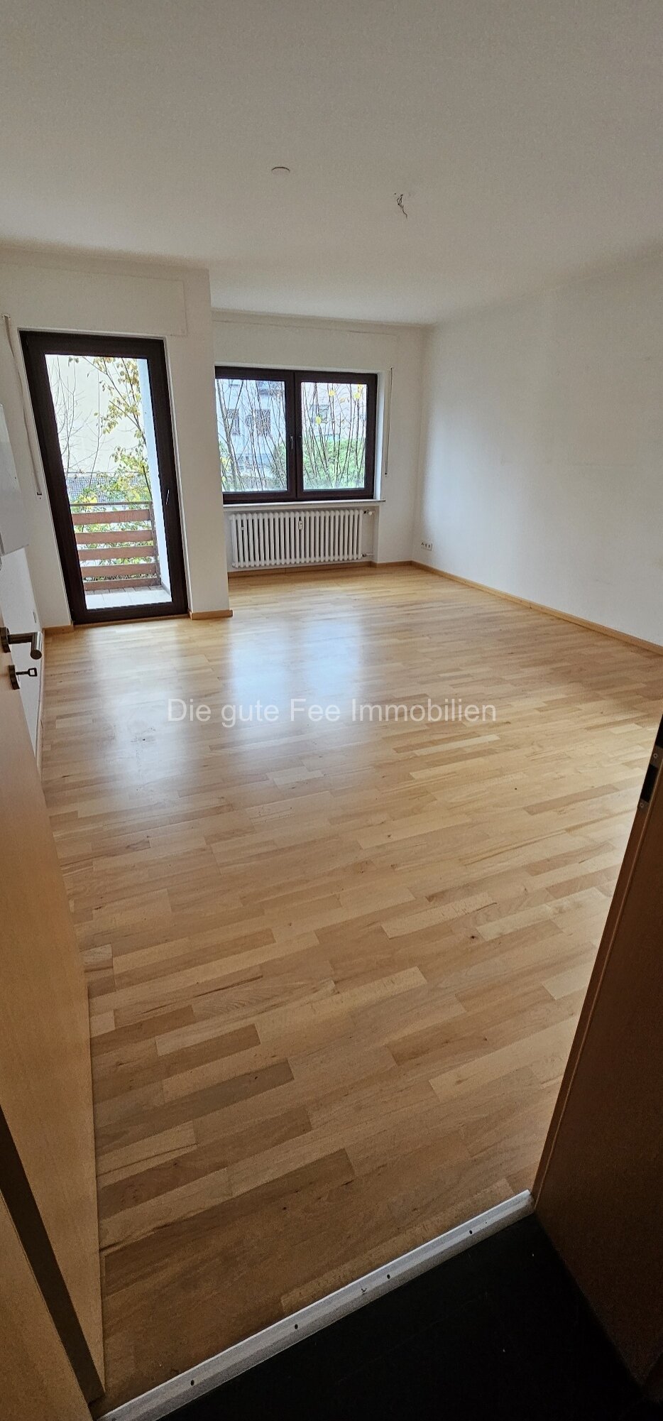 Gepflegte 2 -  ZKB Wohnung mit Balkon