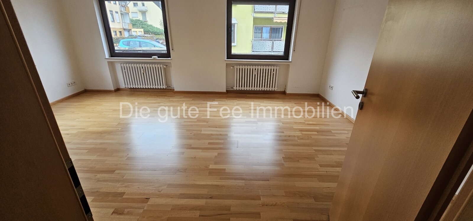 Gepflegte 2 -  ZKB Wohnung mit Balkon