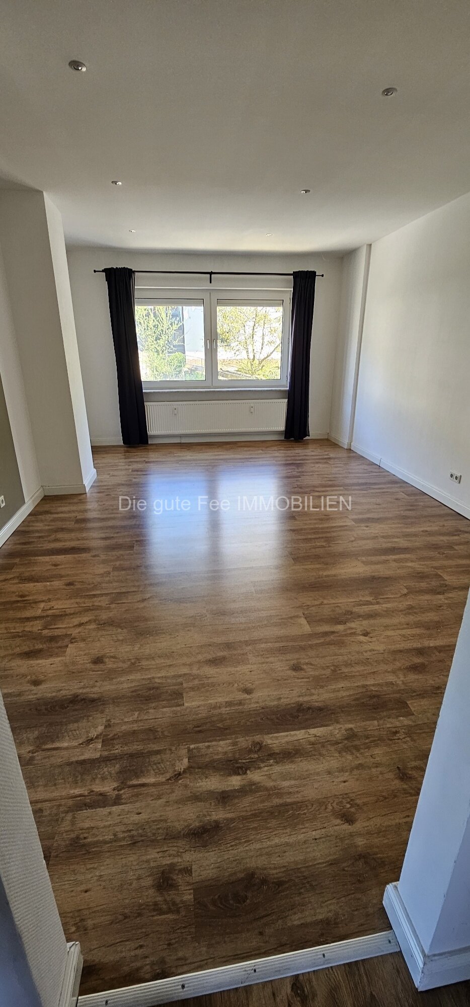 Schönes Zweifamilienhaus für Kapitalanleger oder Mehrgenerationshaus