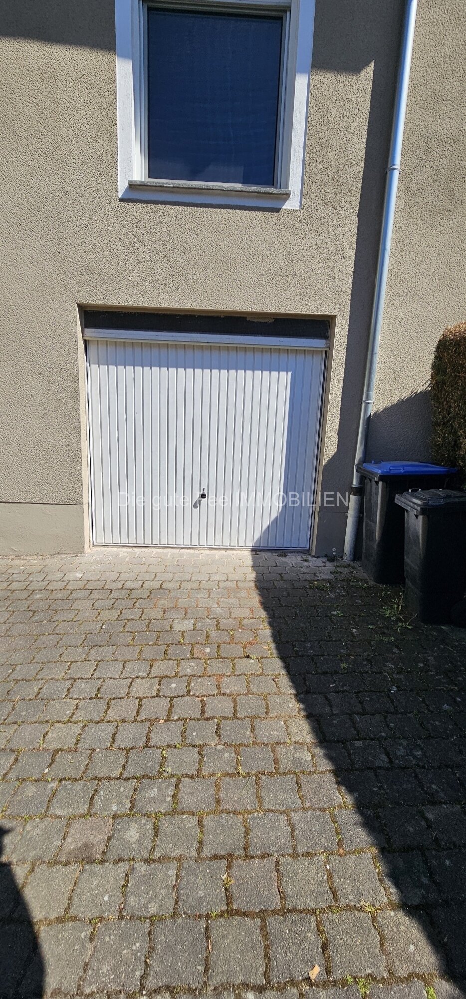 Schönes Zweifamilienhaus für Kapitalanleger oder Mehrgenerationshaus