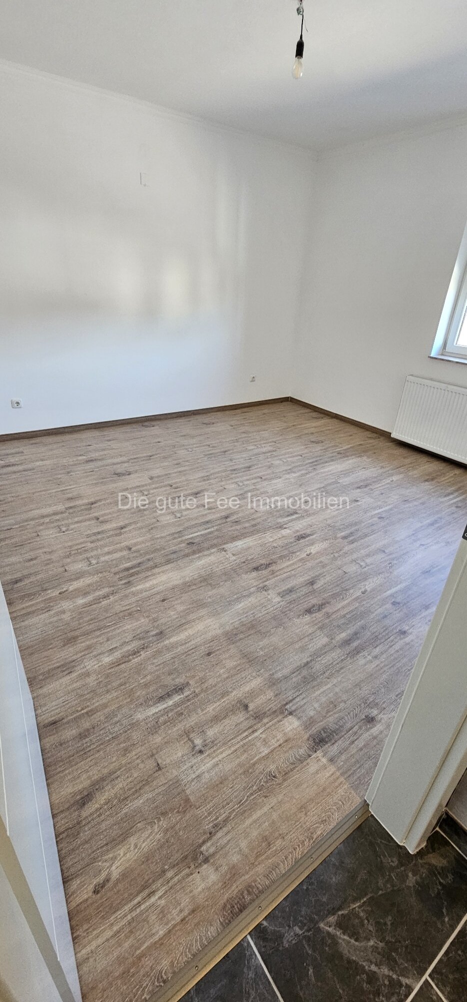 *** Vermietet *** Schöne helle, sehr moderne Wohnung mit Balkon