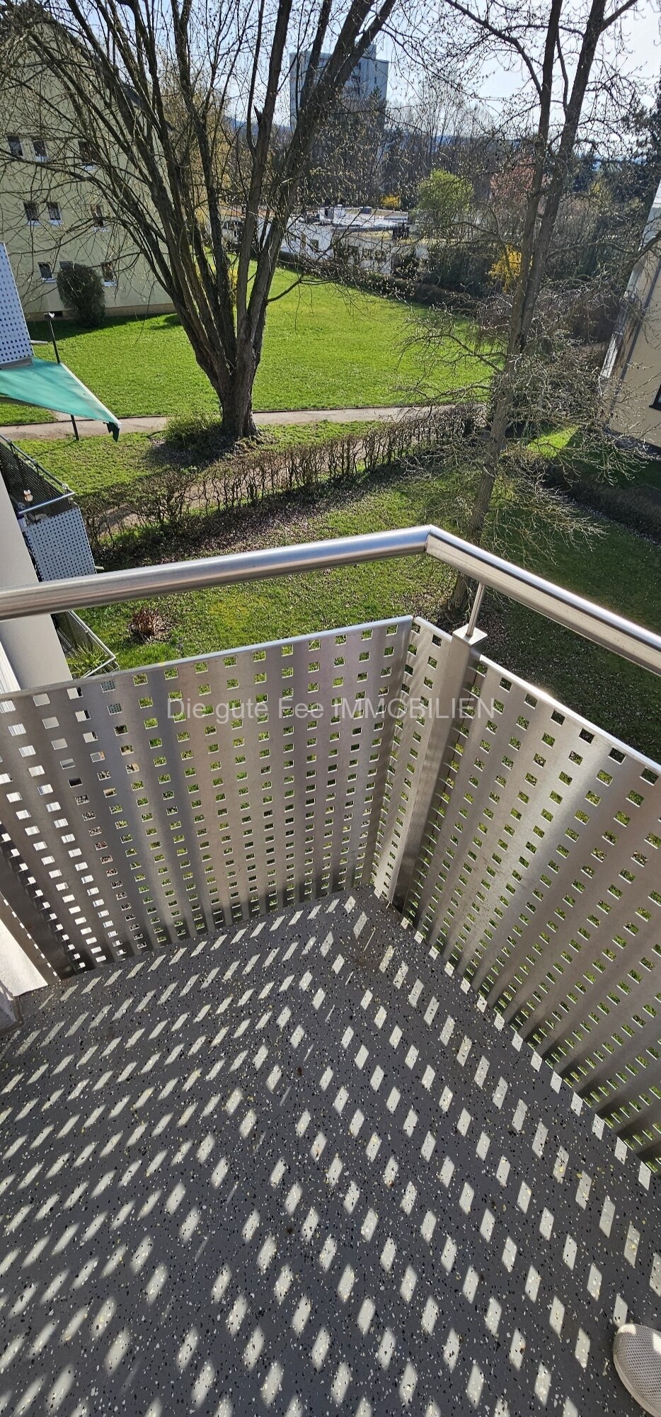  Schöne helle und gemütliche 2 Zimmer Wohnung in Trier Heiligkreuz