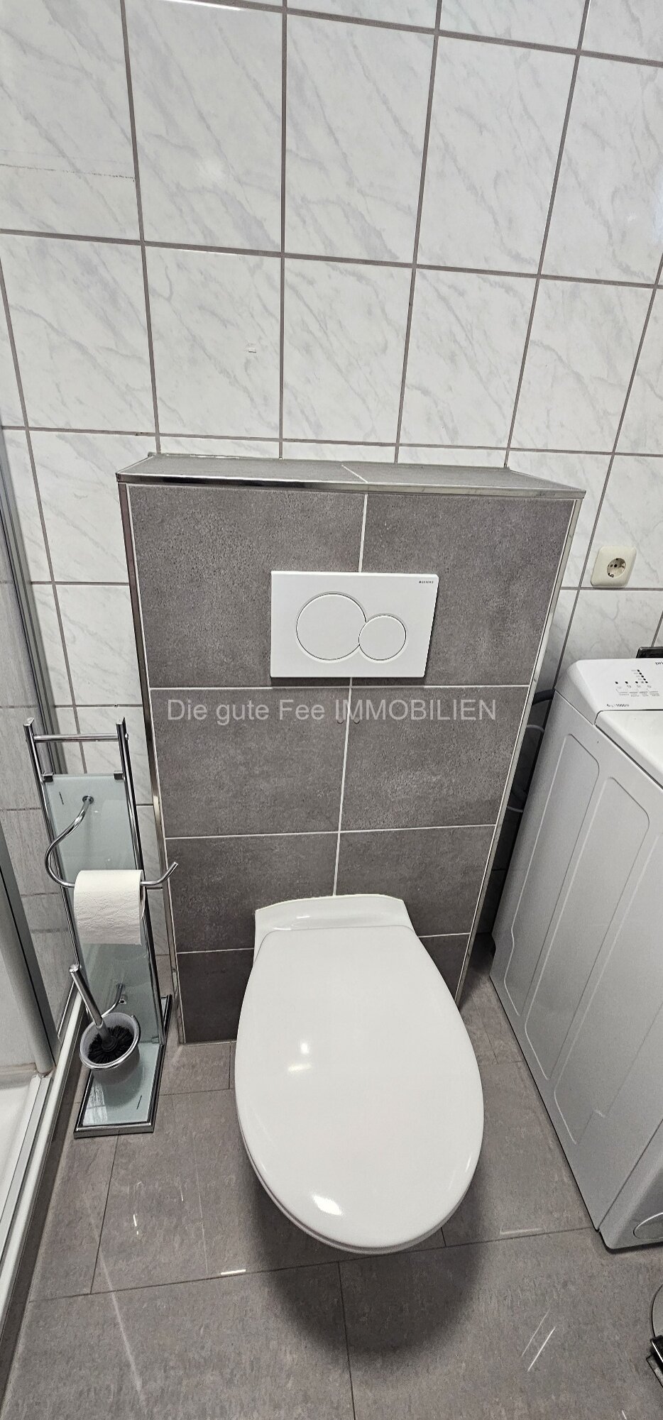 Idyllische schöne möblierte Wohnung mit Terrasse für Pendler