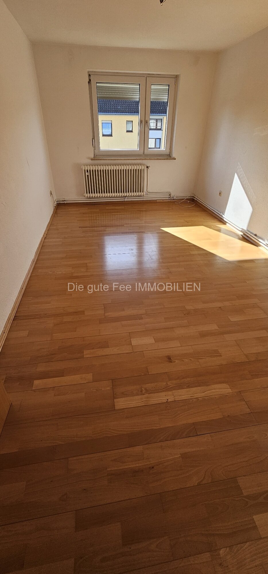  Schöne helle und gemütliche 2 Zimmer Wohnung in Trier Heiligkreuz
