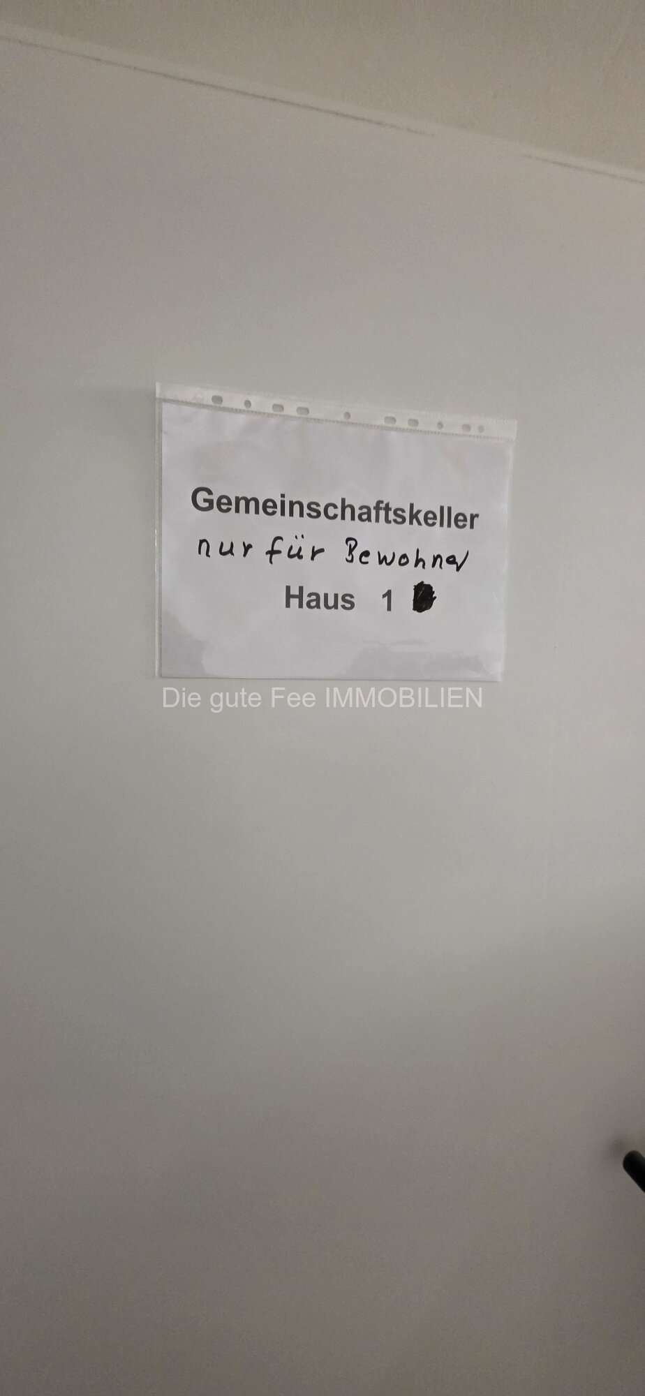 *** Reserviert *** Schöne, helle 2 - ZKB - Wohnung mit Balkon in Heiligkreuz