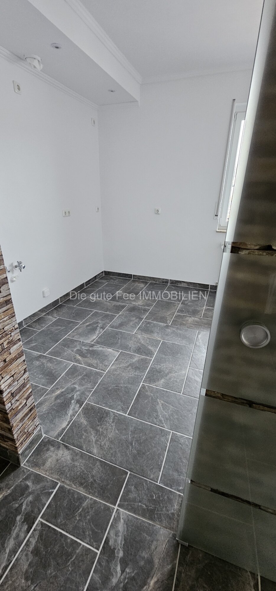 Blick in die Küche/Esszimmer