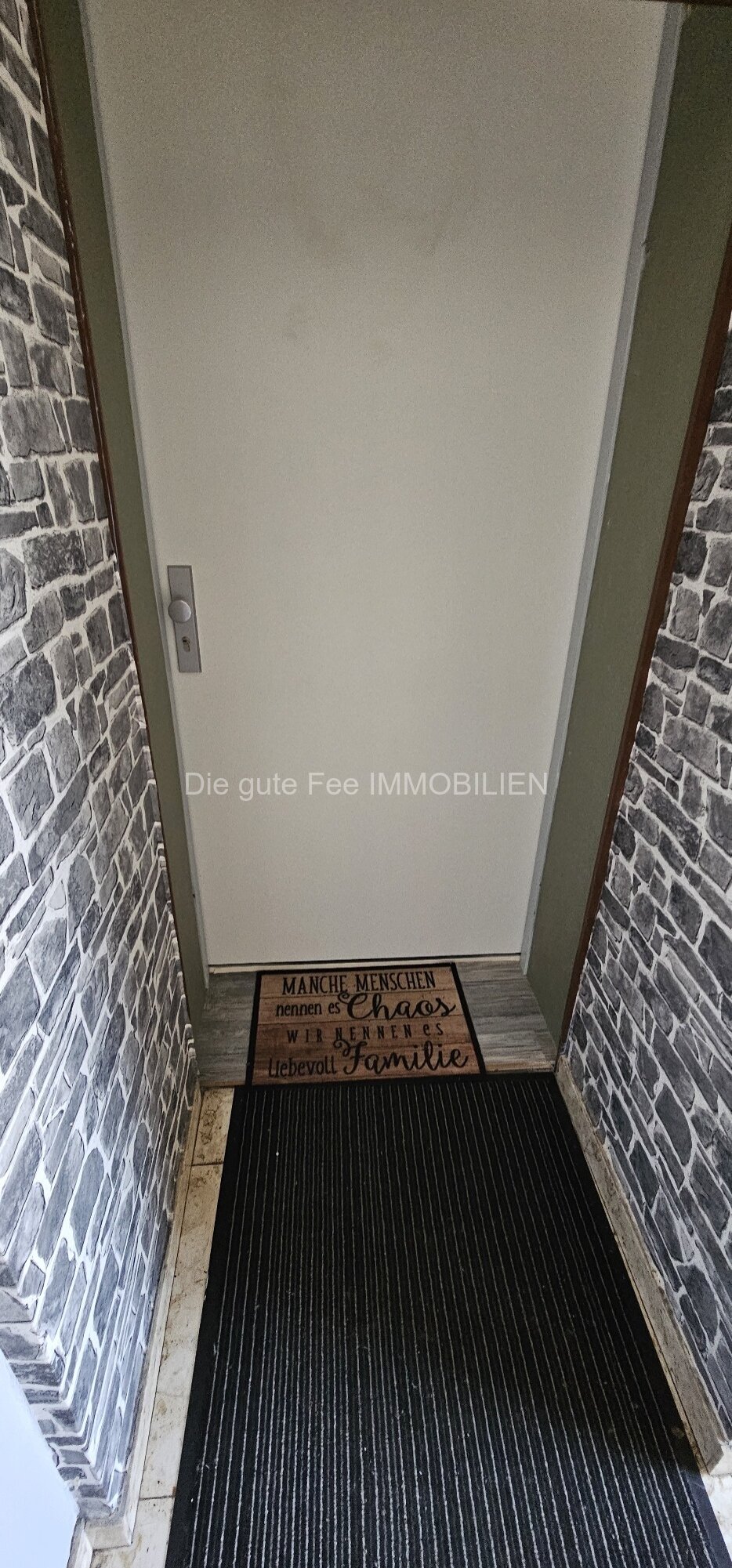Eingangstüre zur 1. Etage