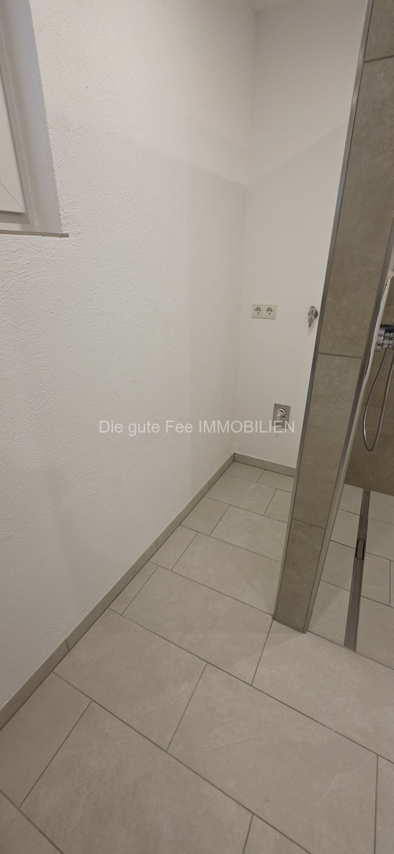 Waschmaschinenplatz Waschmaschinenplatz