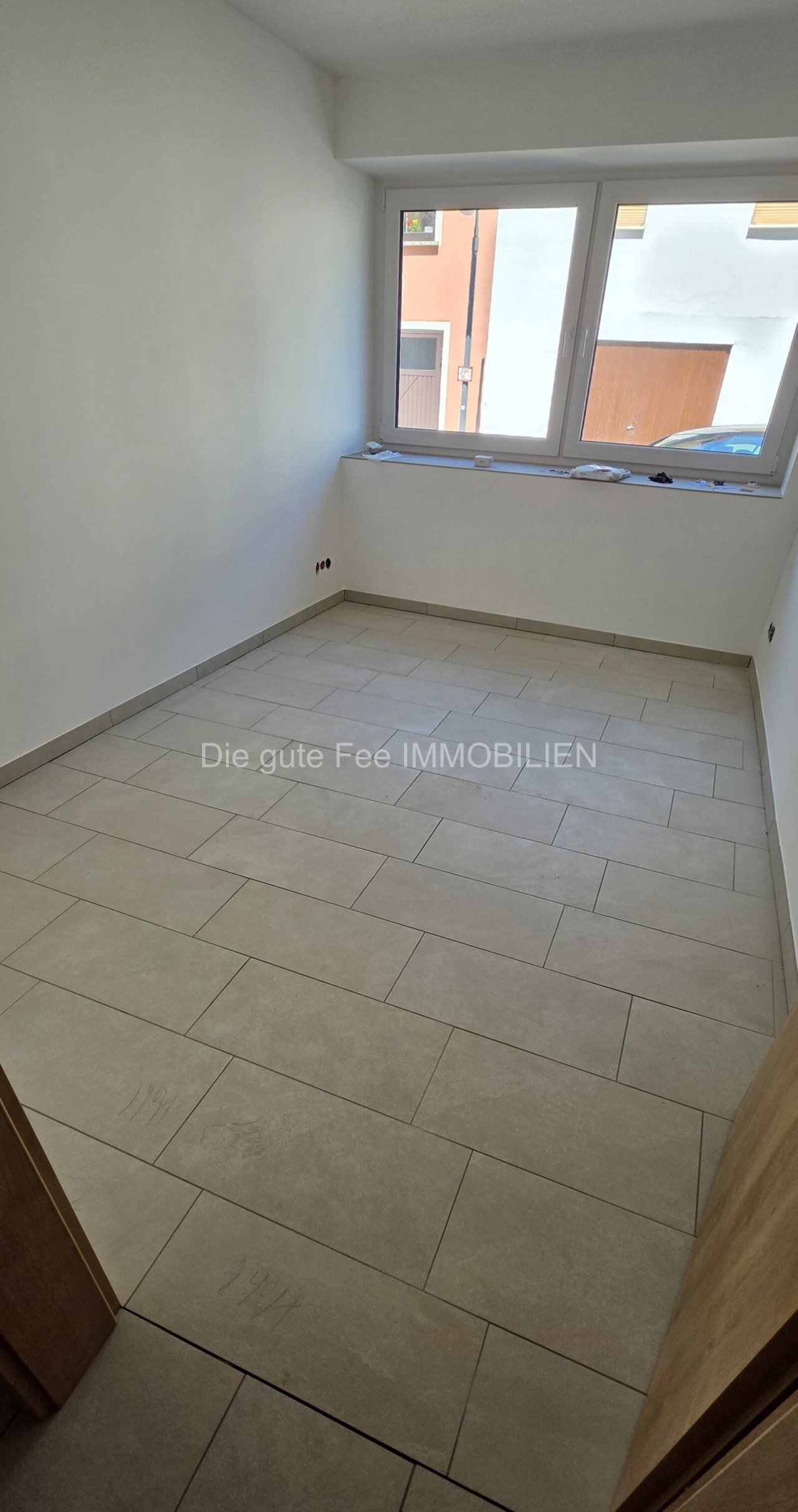Büro oder Kinderzimmer Büro oder Kinderzimmer