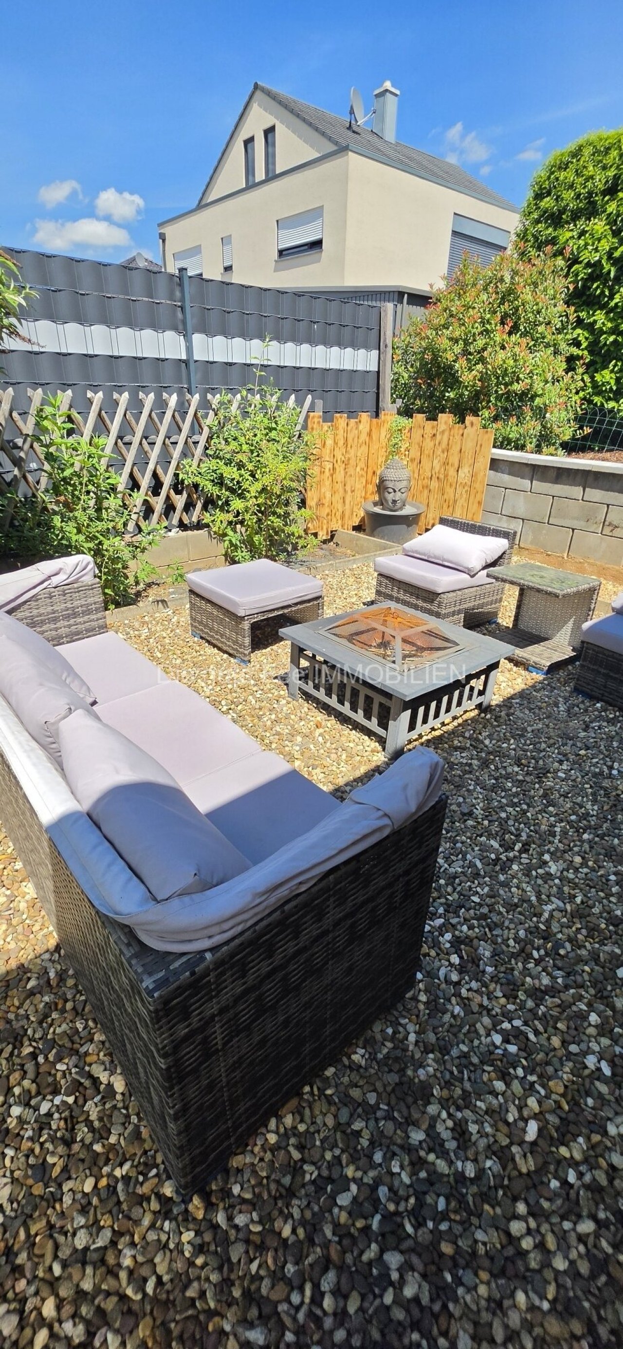 Untere Terrasse Untere Terrasse