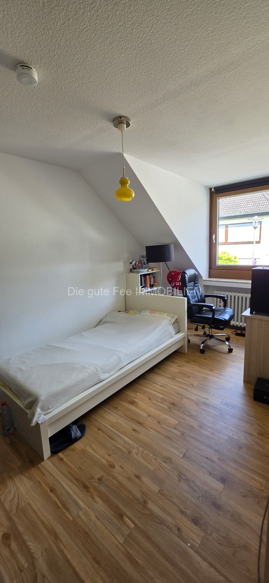 Kinderzimmer/Büro Kinderzimmer/Büro