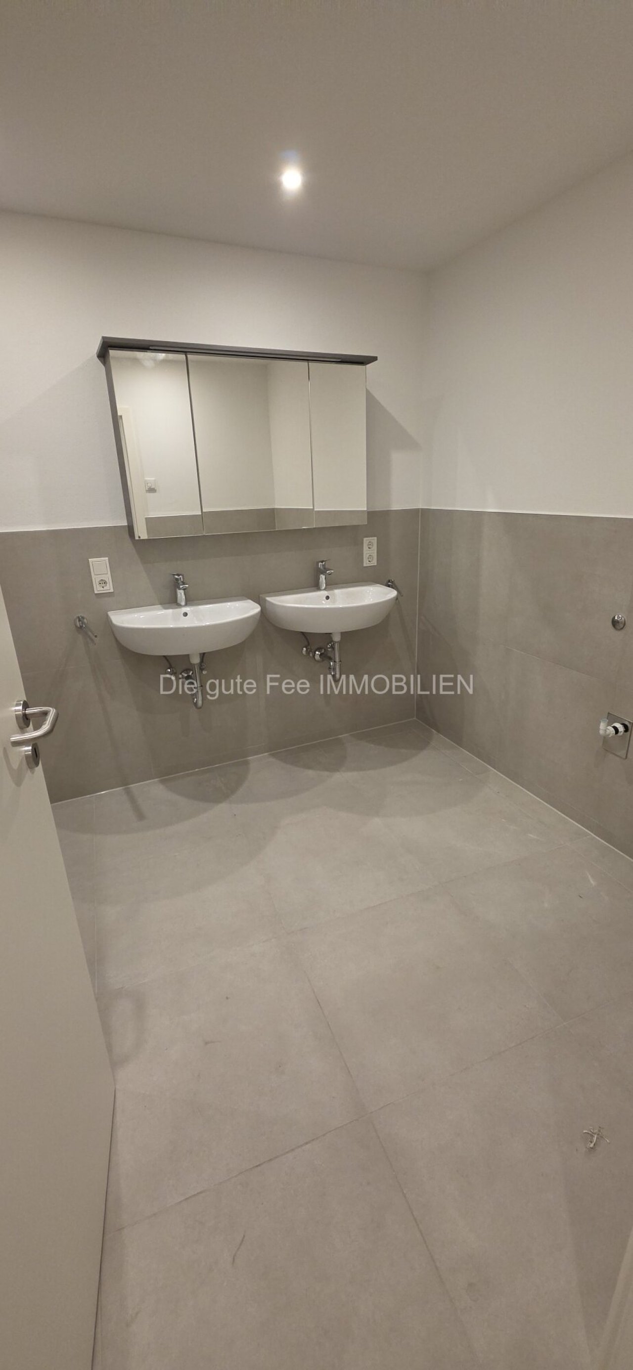 Tolles großes Bad Tolles großes Bad